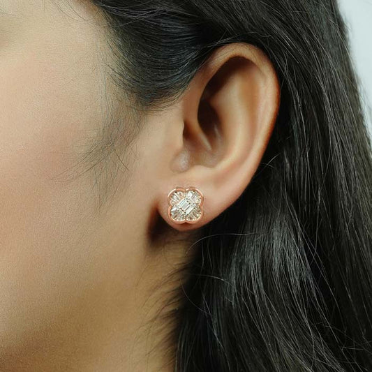 Rose Gold Shiny Clover Studs